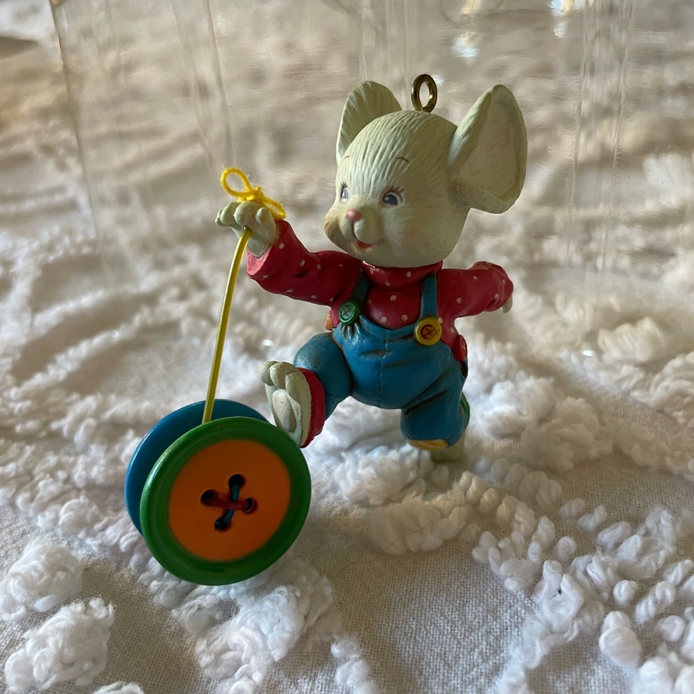 Carlton Cards Heirloom Collection Tiny Toymaker ornament 🎅🏼🤶
